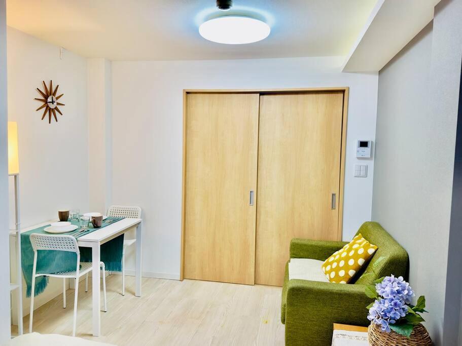 100m From Nearest Bus Stop/8 Mins To Ikebukuro Sta Apartment Tokyo